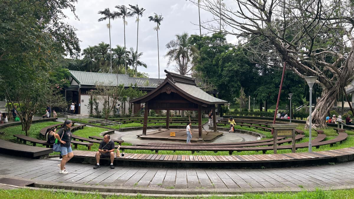 中正公園相撲場的土俵涼亭與圓形木棧看台